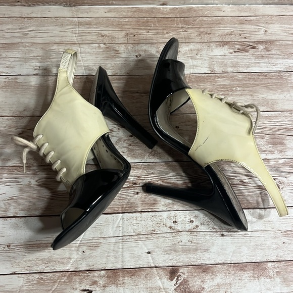 BCBGirls Size 8B/38 Heels Lace Up Peep Toe Heels - Picture 3 of 10